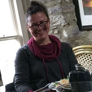 Meet your Posher, Saara